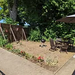 Апартаменты Urlaubsmagie - Waldweg - Mit Grill, Terrasse & Saisonalem Pool *