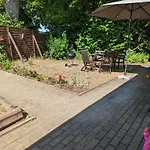 Апартаменты Urlaubsmagie - Waldweg - Mit Grill, Terrasse & Saisonalem Pool Lichtenhain (Sebnitz)