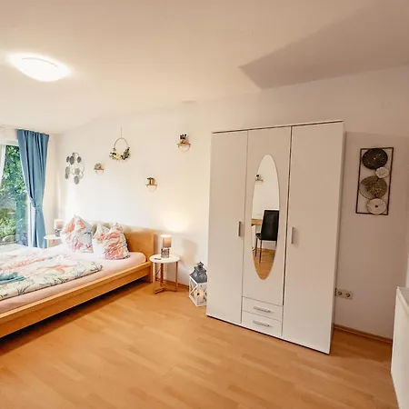 Urlaubsmagie - Waldweg - Mit Grill, Terrasse & Saisonalem Pool *