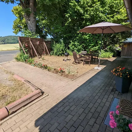 W5 - Urlaubsmagie - Mit Grill, Terrasse & Pool Lejlighed Lichtenhain (Sebnitz)